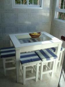 Casa tipo Dúplex en zona Golf de Pinamar, a 4 cuadras de la playa - Unidad B, De los Pingüinos y Sirenas