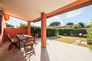 2 minute walk to the sea-New, modern with air conditioning
