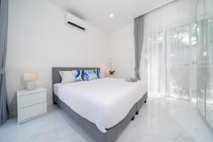 The Greens Phuket Villa will swimming pool v18