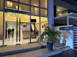 Azure Paranaque near Airport