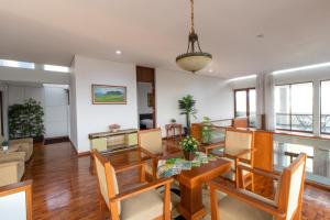 Family Only Villa Swim with Stunning City Views - De Reiz Padmanaba Syariah 4BR