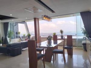 Aqua Samui Clyde Villa 212