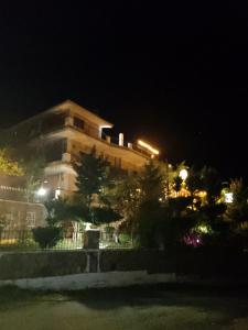 Hotel Bar Restaurant Stone Dream