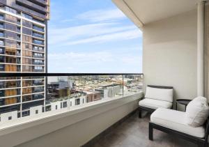 South Yarra Luxury Apartment Queen Bedroom WIFI