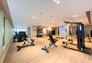 Lux Designer 2BR - Grand Bleu - Waterfront Living