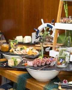 Crowne Plaza Muscat OCEC by IHG
