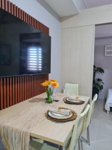 Grass Residences by Reese T23632