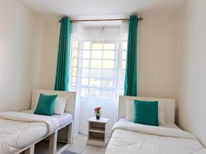 Three Bedroom Airport Homes