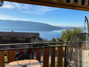 Appartements La lumiere du lac, duplex avec vue lac, parking : photos des chambres