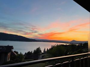 Appartements La lumiere du lac, duplex avec vue lac, parking : photos des chambres