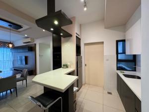 Renai Bukit Jelutong Home