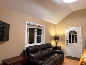 Cozy & New Private Apartment