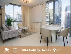Skyline & Lake views - Home Cinema - 1-BHK - Prime Location - Ubytování bez kategorie ve městě Dubaj
