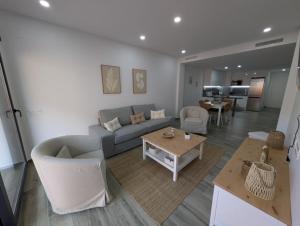 Appartement Sol y Mar Torrevieja Centre 3 chambres, piscine, fitness, sauna