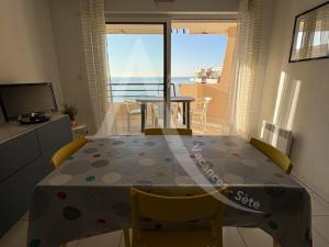 1 CHAMBRE, VUE MER, ACCES DIRECT PLAGE