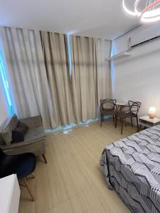 Studio Metrô e VLT Consulado Carioca Cinelândia Lapa