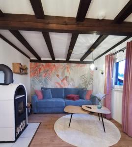 Kleines Haus im Grünen