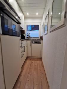 Kleines Haus im Grünen