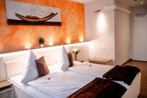 Double Room room in Central Hotel Garni