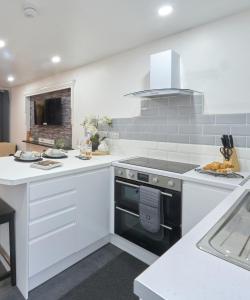 The Lush Apartment Cardiff Central 2 Bedrooms