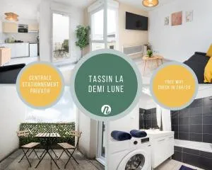 Le studio urbain - Parking - Écully