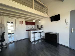 Appartement de type Studio mezzanine - LR111-010