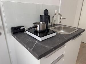 Modernes Studio-Apartment in Amstetten - Ideal für paare und Alleinreisende!