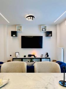 Modern Designer Home & Stylish Comfort Goudi