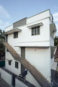 Filza Residency - Chottanikara