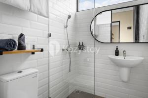 Kanoa Villa by Kozystay - Jimbaran