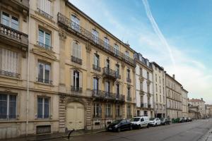 Appartements La Maison d-Annie - A 10min de la place Stanislas : Appartement 4 Chambres