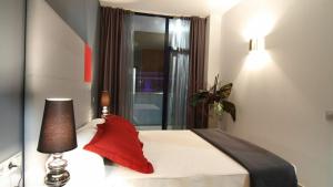 Apolo Suites Rentalmar