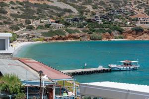 Plaka Center Retreat