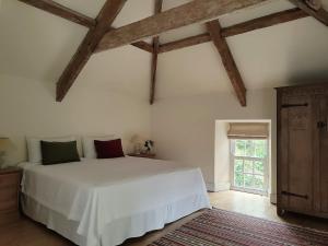 Escape to Garden Haybarn Loft in Georgian Estate Stay