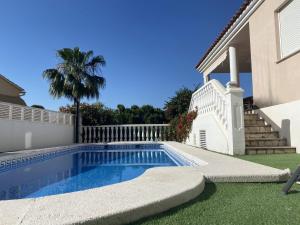 Home with view and swimming pool