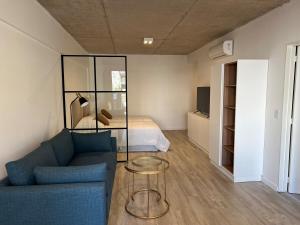 Palermo, luminoso, cerca de La Rural y Subte, WiFi, 4B