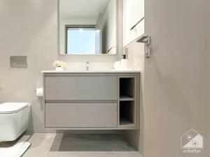 Luxury 1BR at Grande Downtown with Iconic Views