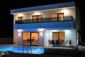 House with heated pool, jacuzzi Prolozac 1 - 顿吉普罗洛扎克