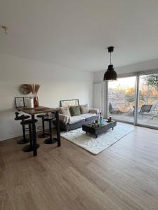 Appartements Le Charmant des Coteaux, Free Parking & Free Wifi : photos des chambres