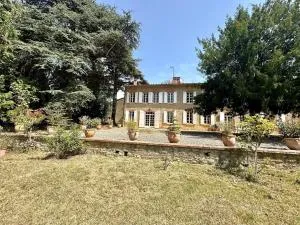 Maison de famille Lafonsèque - 洛拉盖自由城