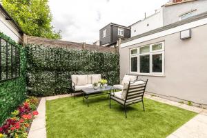 Serenity - Fulham Eve, Sleeps 14