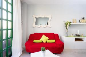 Home2Book Charming Sea Front House