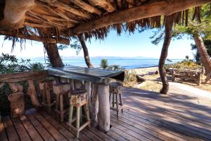 SunBreeze-Beachfront Luxury Villa 5 Bed 4 bath-Sleeps 10