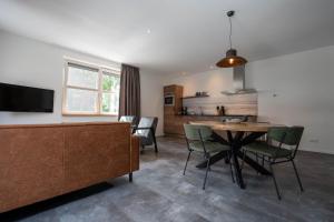 De Witte Brugh- t Faarwater