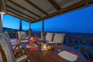 Villa Clairy 3-Bedroom Villa with Private Pool