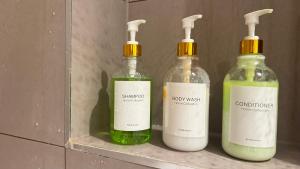 Luxurious Central London N-Suite with Garden Views