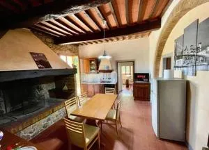 Rustico Jacuzzi & Wine - La Collina