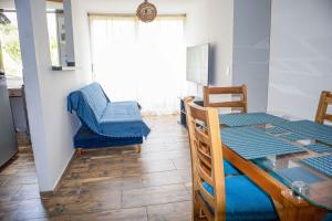 Apartamento en Armenia 3 cuartos capacidad 7, parqueo y Wi-Fi gratis -302-233-52-81-