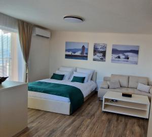 Grand Apartman - 5 Star Luxury Podhajska Apartman