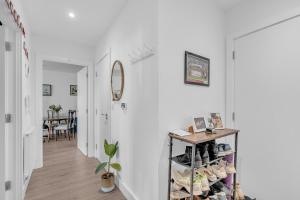 Brand new 1 bed flat in Sydenham with balcony